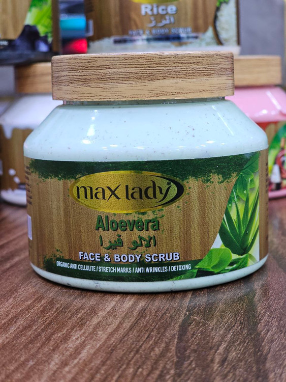 اسکراب شنی صورت و بدن مکس لیدی | عصاره آلوئه‌ورا (Aloe Vera)