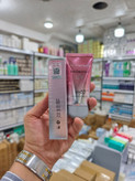 ضد آفتاب بی رنگ کراتین کوئین مدل UV spf50 اصل
